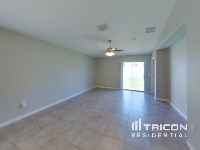 Foto del edificio - 10029 RoseMary Leaf Ln