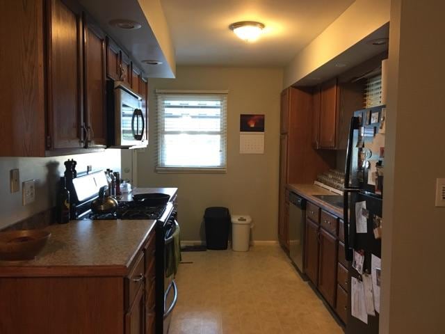 Building Photo - 202 Hessel Blvd