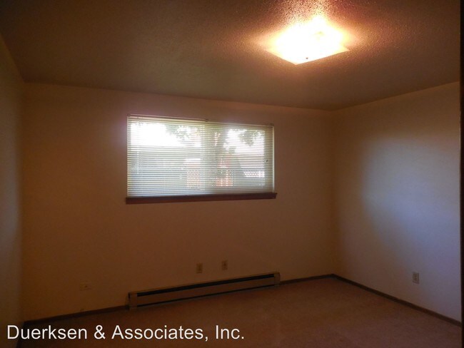 Foto del edificio - 1760-1762 NW Division St