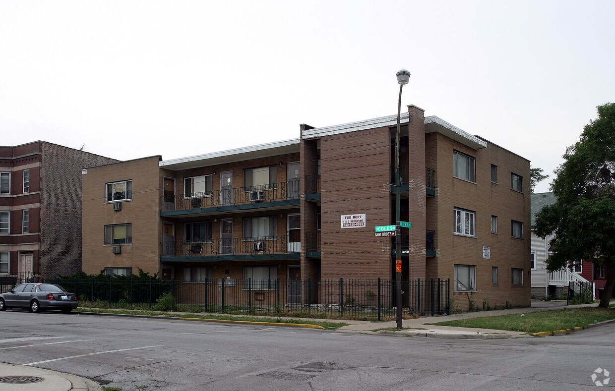 Primary Photo - 7800 S Coles Ave