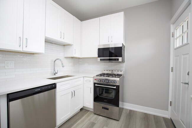 Foto del edificio - 3843 N Janssen Ave