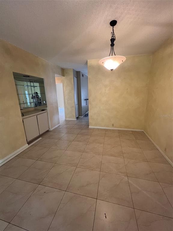 Building Photo - 1709 Lake Cypress Dr