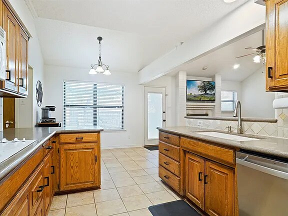 Building Photo - 1236 Terrace Dr