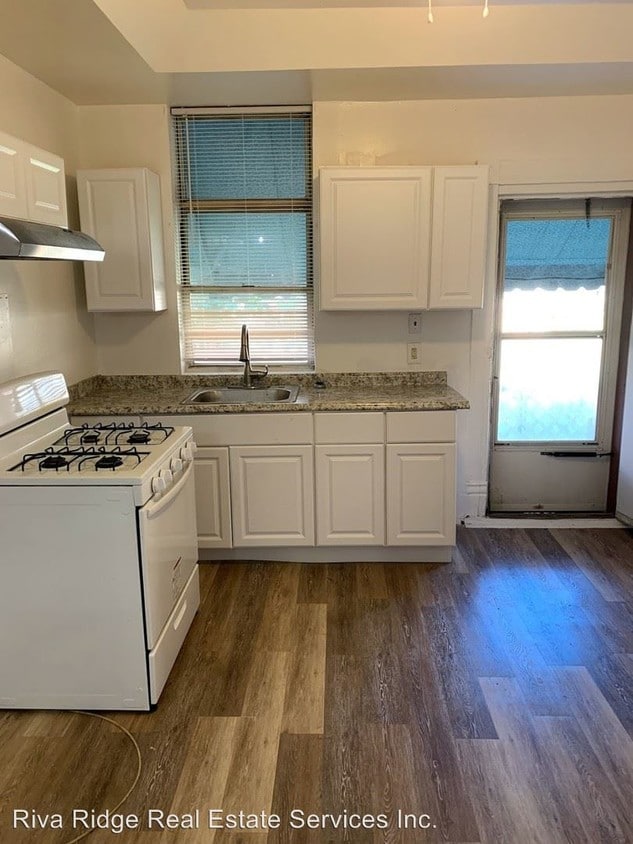 Primary Photo - 1 br, 1 bath Apartment - 5036 Lytle St.
