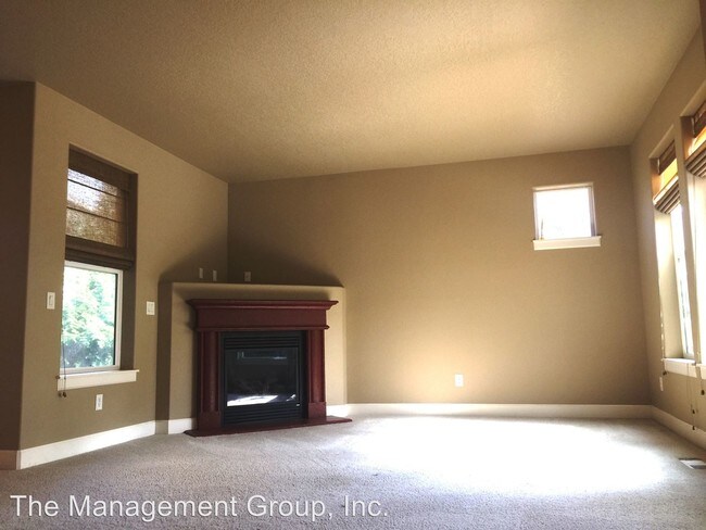 Foto del edificio - 4 br, 2.5 bath House - 15401 NE 102nd Street