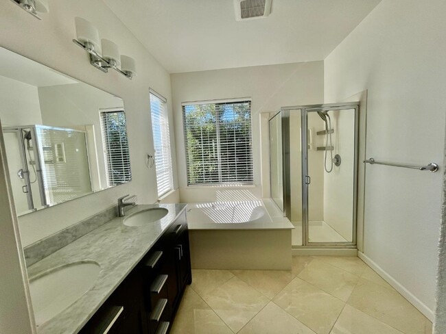 Foto del edificio - 509 Breakwater Dr