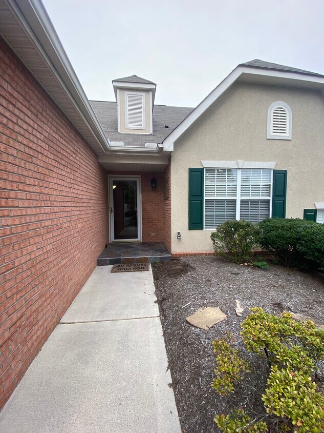 Foto principal - 2588 Moss Creek Rd