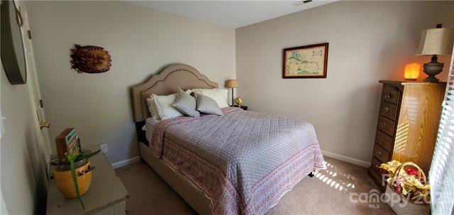 Building Photo - 18629 Vineyard Point Ln