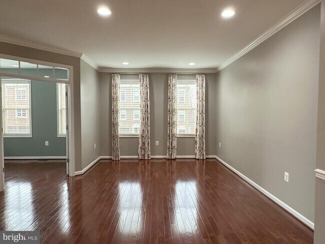 Foto del edificio - 23289 Tradewind Dr