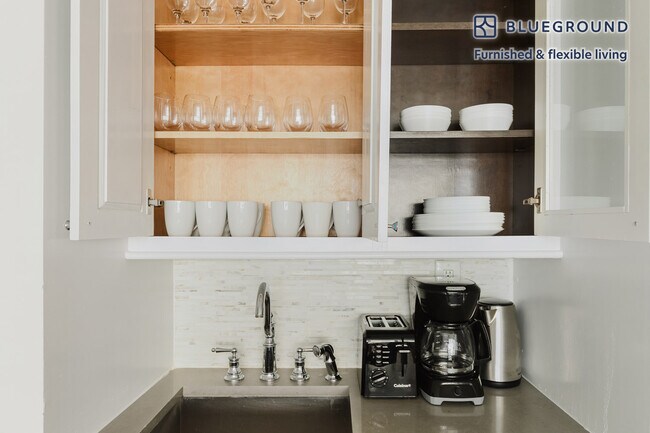 Foto del edificio - 50 W 97th St