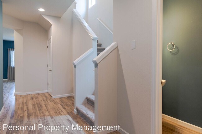 Foto del edificio - 3 br, 2.5 bath House - 2727 S White Salmon DR