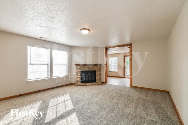 Foto del edificio - 2312 Westmere Dr