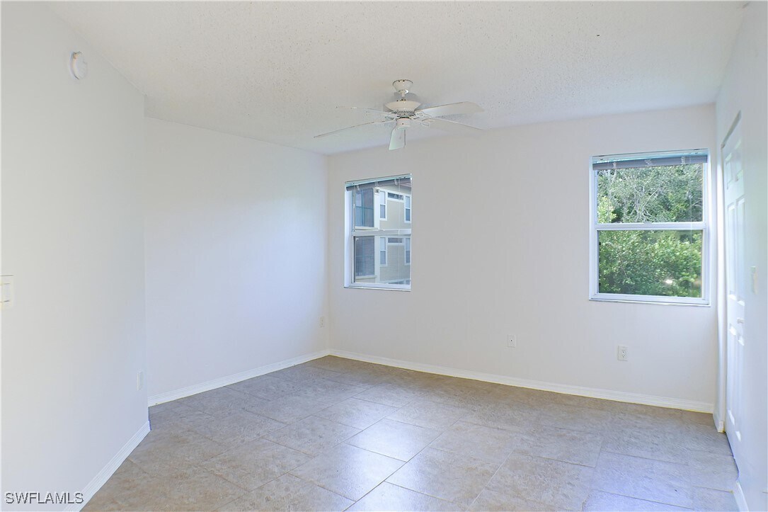 Building Photo - 8861 Colonnades Ct W