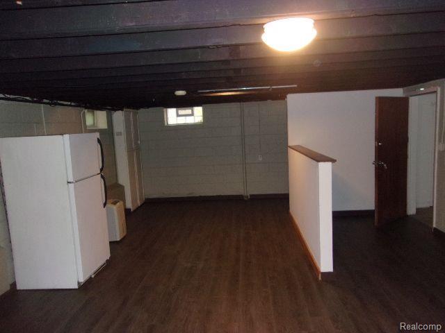 Foto del edificio - 445 W Breckenridge St