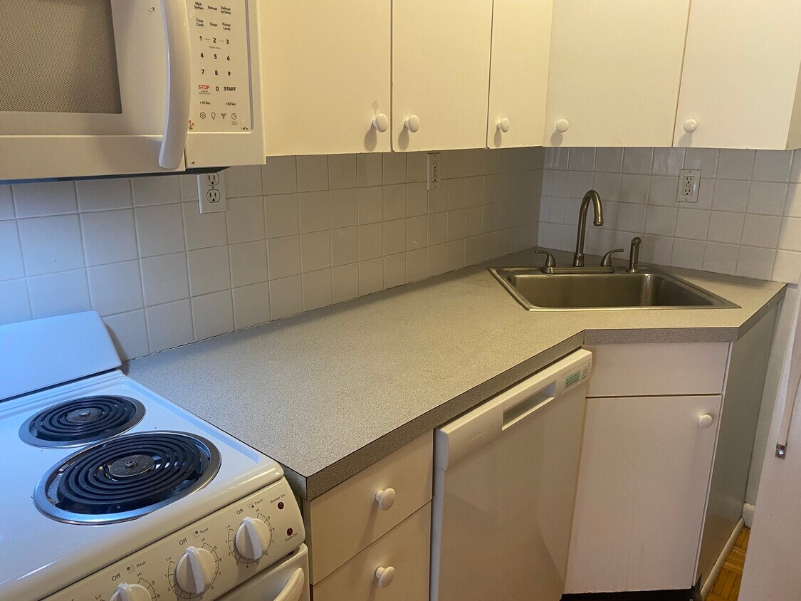 Foto principal - 89 West Cedar St