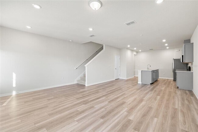 Building Photo - 6373 Breeze Filled Ln