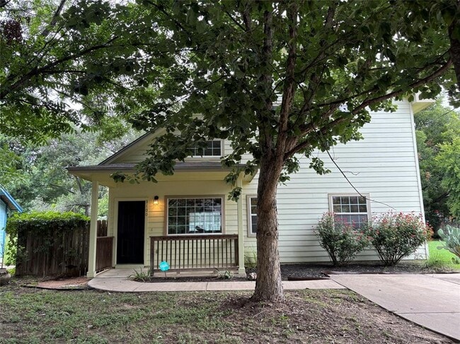 Building Photo - 3100 Prado St