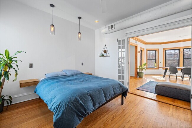 Foto del edificio - 1474 W Foster Ave