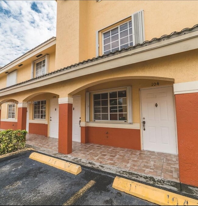 Building Photo - 7411 W 22nd Ave