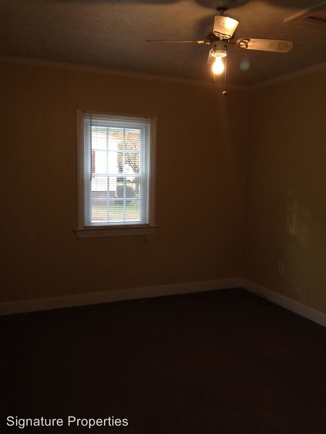 Foto del edificio - 2 br, 1 bath House - 2201 Willow Street