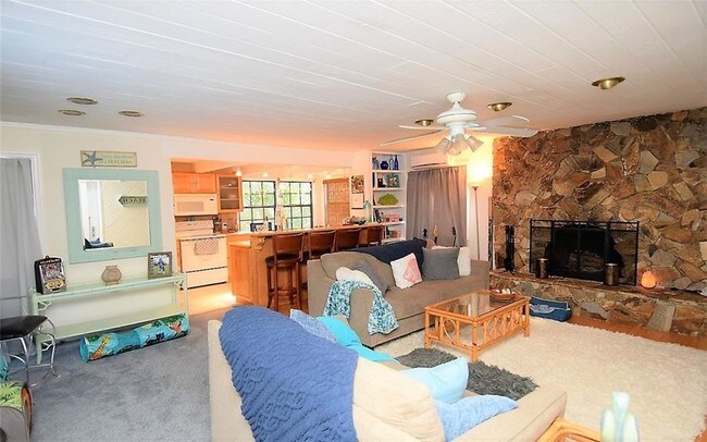 Foto del edificio - 7840 SE River Ln