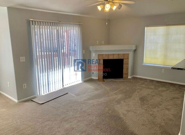 Foto del edificio - 3251 E 103rd Pl