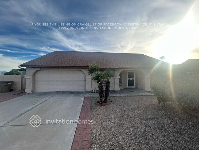 Building Photo - 7731 W Shaw Butte Dr