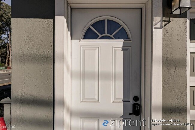 Foto del edificio - 1 br, 1 bath House - 722 Palmetto Ave, San...
