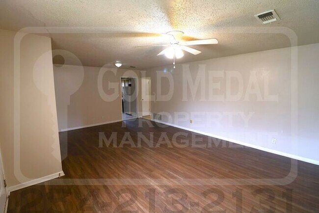 Foto del edificio - 1706 Cole St