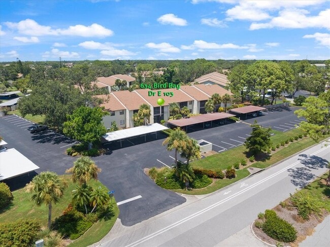 Building Photo - 634 Bird Bay Dr E