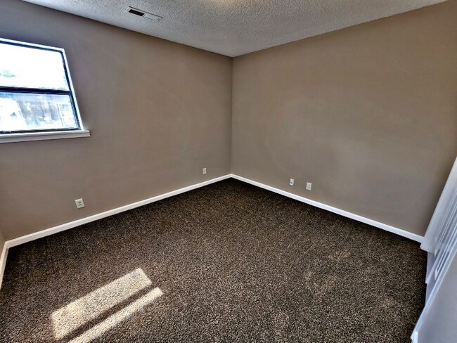 Foto del edificio - 4424 Torrance Dr NW