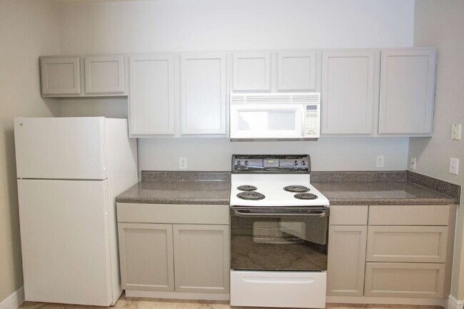 Foto del edificio - Gorgeous Condo near beaches, shopping and highways