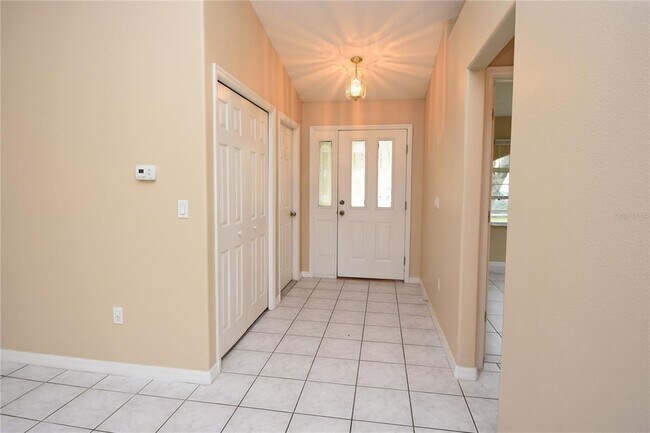 Building Photo - 9 Rose Petal Ln