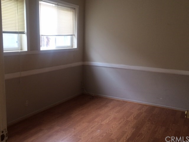 Building Photo - 1120 W Balboa Blvd