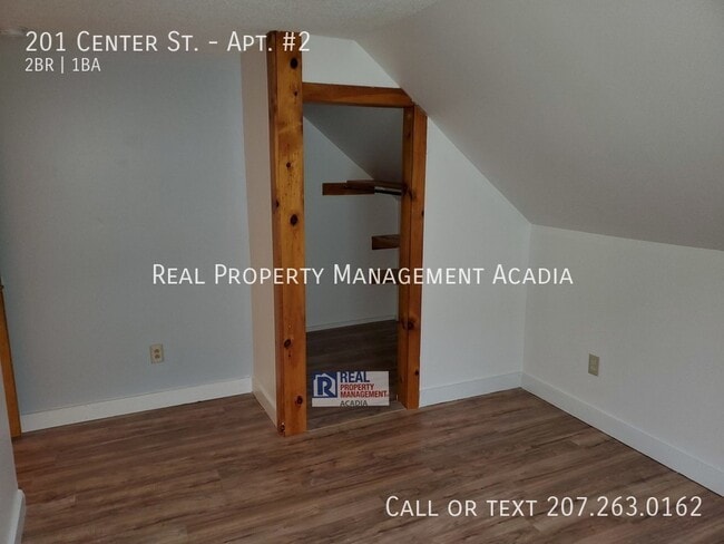 Foto del edificio - Updated & Renovated 2 Bedroom, 1 Bathroom ...
