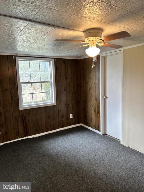 Building Photo - 360 Lakehurst Rd