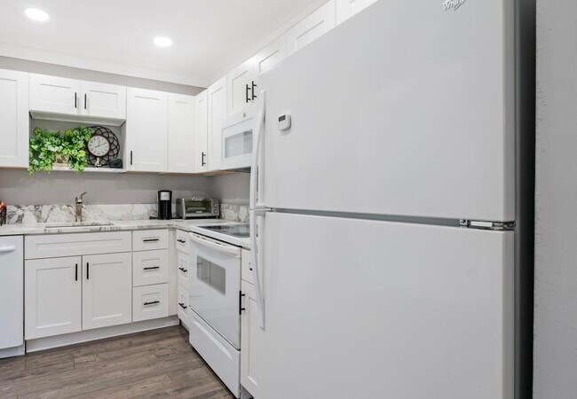 Foto del edificio - 871 Worcester Ln