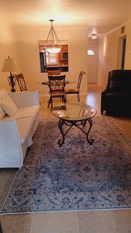 Foto principal - 330 SE 19th Ave