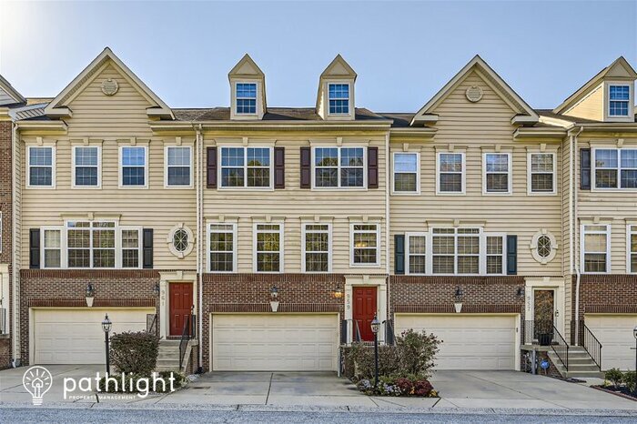 Primary Photo - 959 Indigo Bunting Lane, Glen Burnie, MD, ...