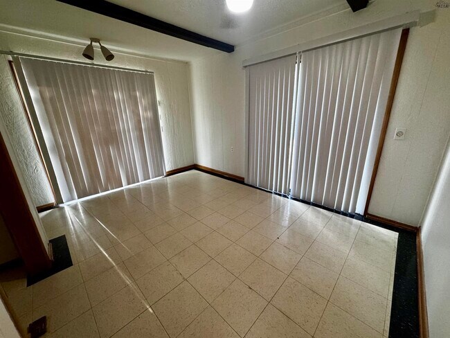 Foto del edificio - 4100 Emerson St