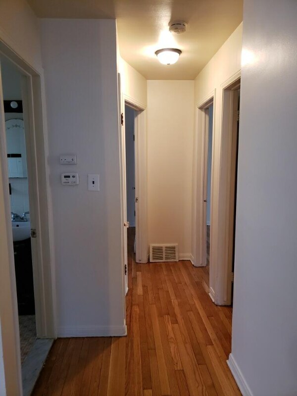 Foto del edificio - 23266 Ithaca St