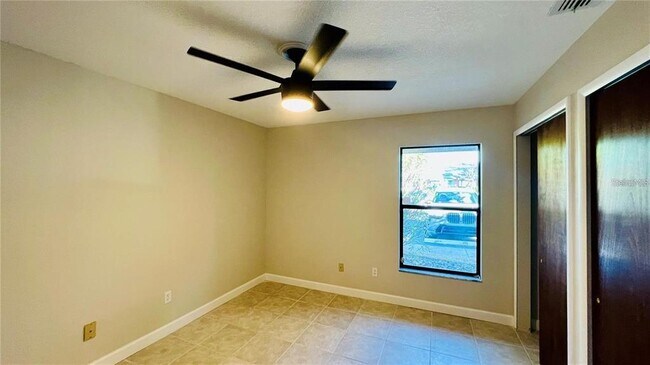 Foto del edificio - 2531 King Oak Cir