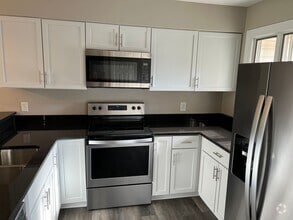 Building Photo - 2814 Sand Run Pky