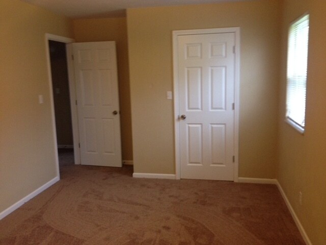Foto del edificio - Duplex Ready to Rent! 2 Bedroom 1.5 Bath