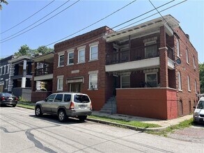 Building Photo - 115 N Askew Ave