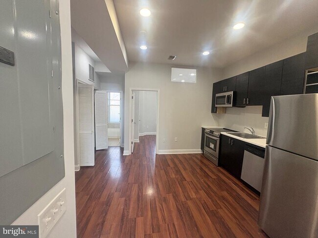 Building Photo - 543 Florida Ave NW