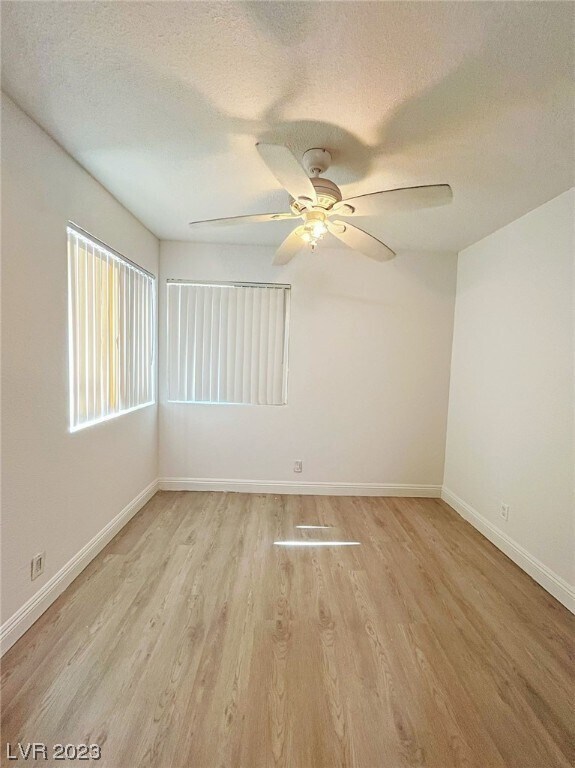 Foto del edificio - 1852 N Decatur Blvd