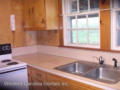 Building Photo - 4 br, 2 bath House - 65 Crestview Heights