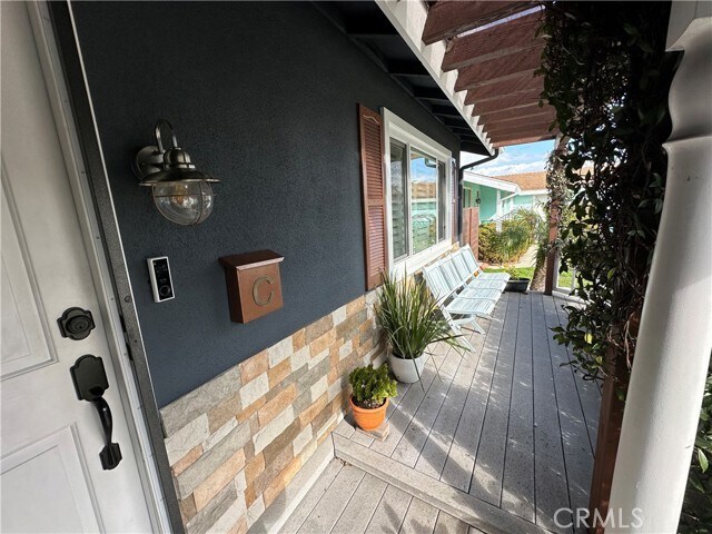 Foto del edificio - 5311 Hendricksen Dr