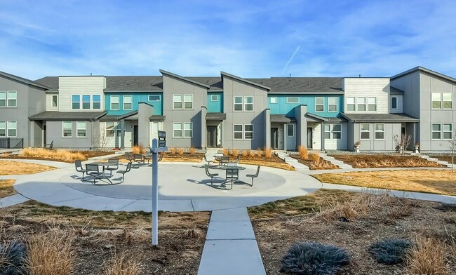 Foto del edificio - 16097 E Elk Pl